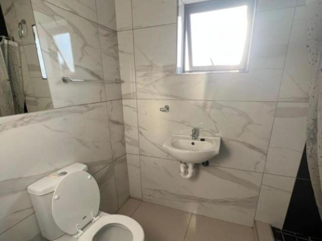 בלוויל Victoria Guest Lodge חדר תמונה